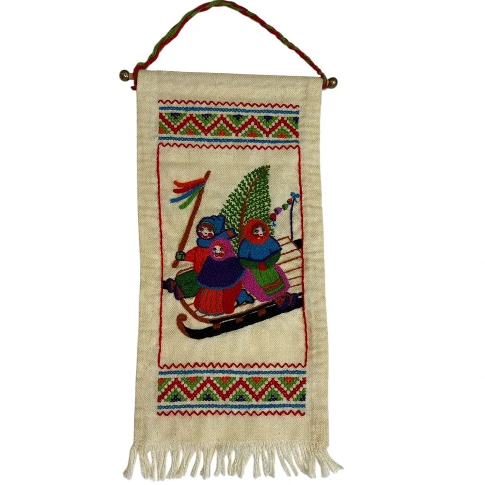 Vintage Scandinavian Crewel Embroidered Wall Hanging Folk Art Christmas 8